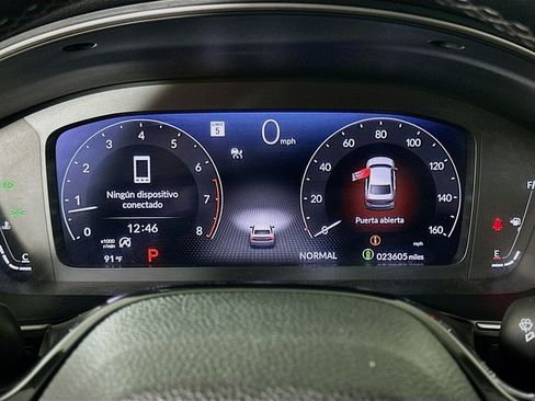 Used 2022 Honda Civic Touring image 9