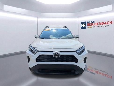 Used 2023 Toyota RAV4 XLE w/ Convenience Package FWD image 9