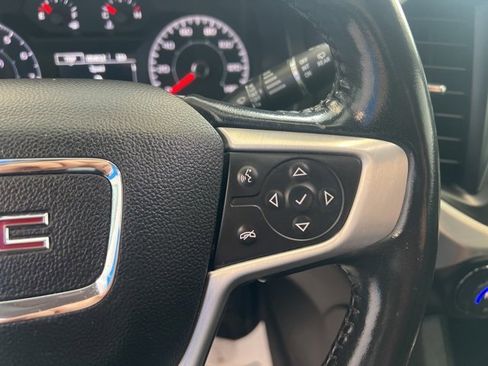 Used 2019 GMC Acadia SLE w/ LPO, Floor Liner Package image 26