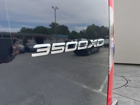 Used 2024 Mercedes-Benz Sprinter 3500 image 41