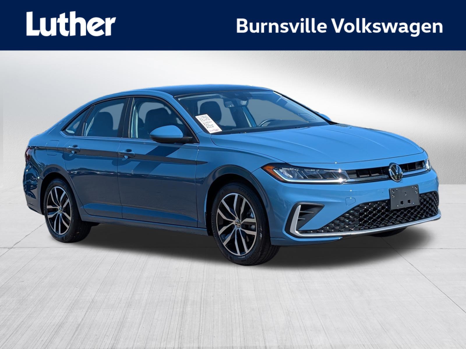 Used 2026 Volkswagen Jetta SE FWD image 1