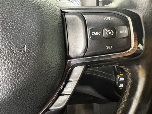 Used 2022 RAM 1500 Limited w/ Body Color Bumper Group image 23