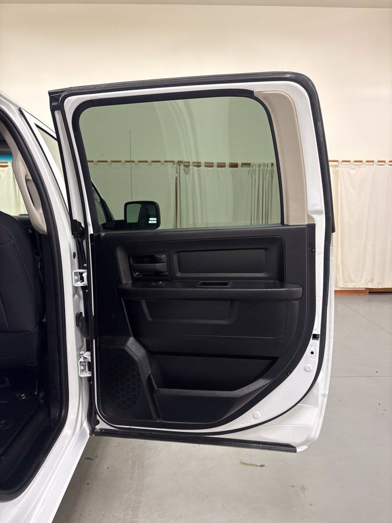 Used 2024 RAM 1500 Tradesman w/ Popular Equipment Group AWD/4WD image 28