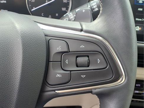 Used 2023 Buick Envision Avenir image 17