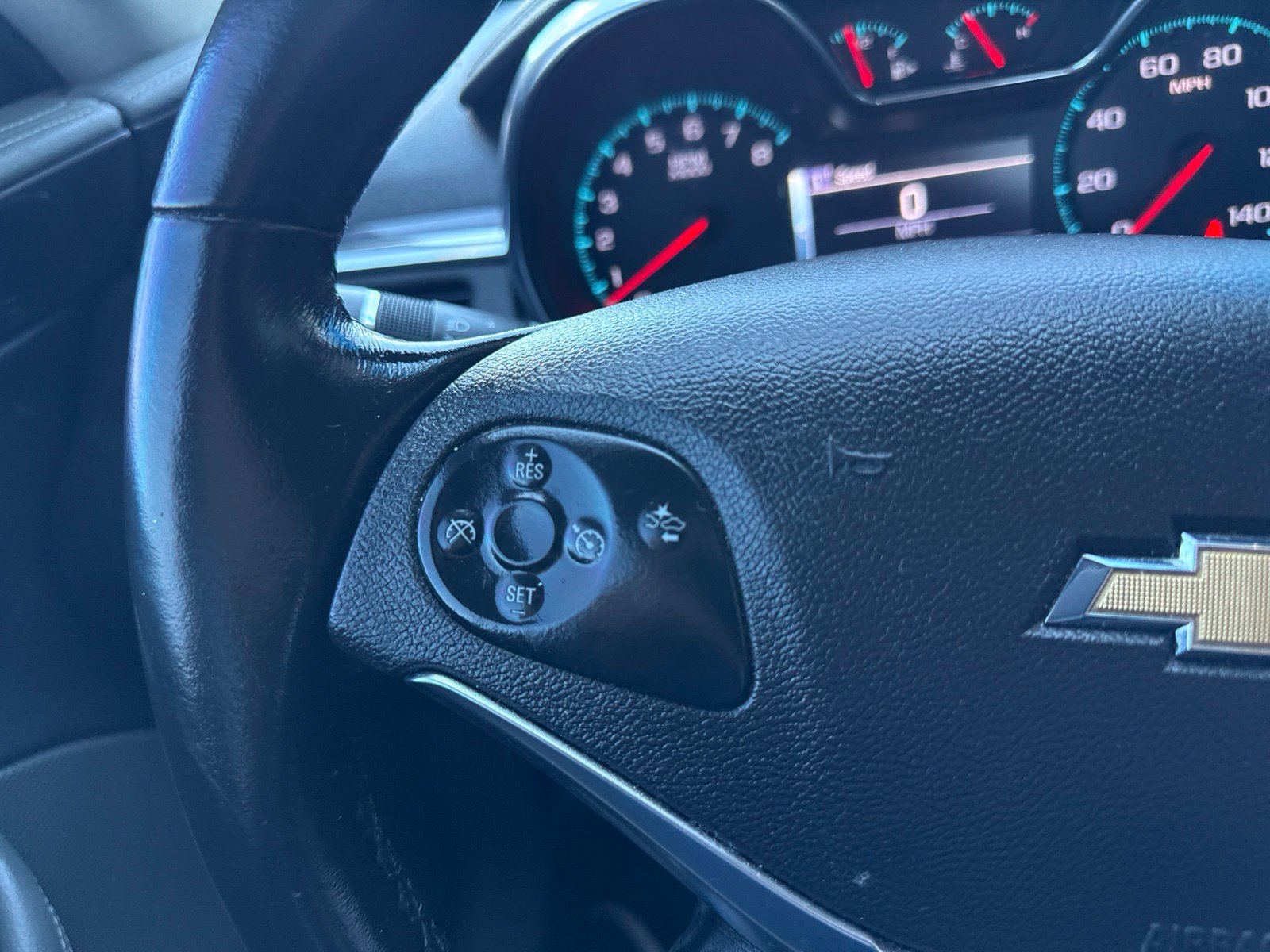 Used 2015 Chevrolet Impala LTZ FWD image 31