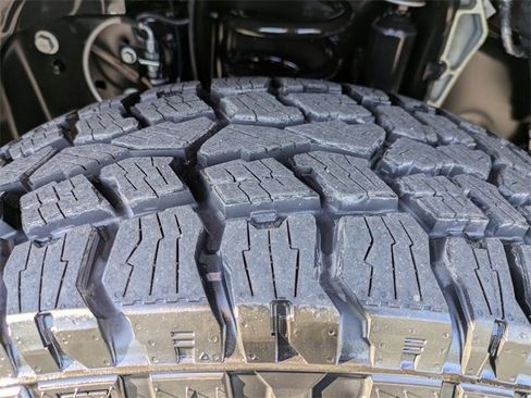 Used 2023 Ford F250 King Ranch w/ Chrome Package image 11