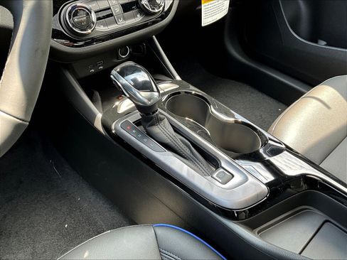 New 2026 Buick Envista Sport Touring w/ Convenience I Package FWD image 12