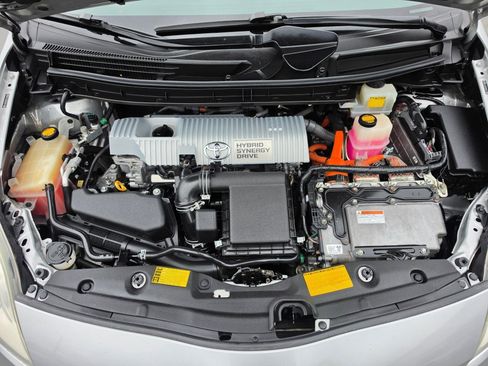 Used 2012 Toyota Prius Two FWD image 20