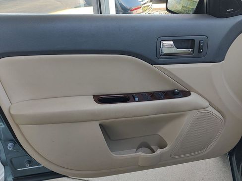 Used 2012 Ford Fusion SEL FWD image 14