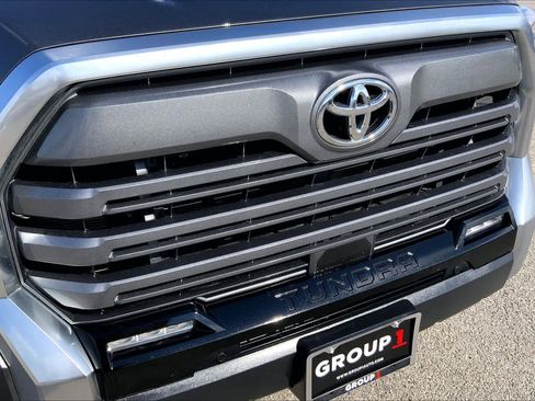 Used 2024 Toyota Tundra Limited image 28