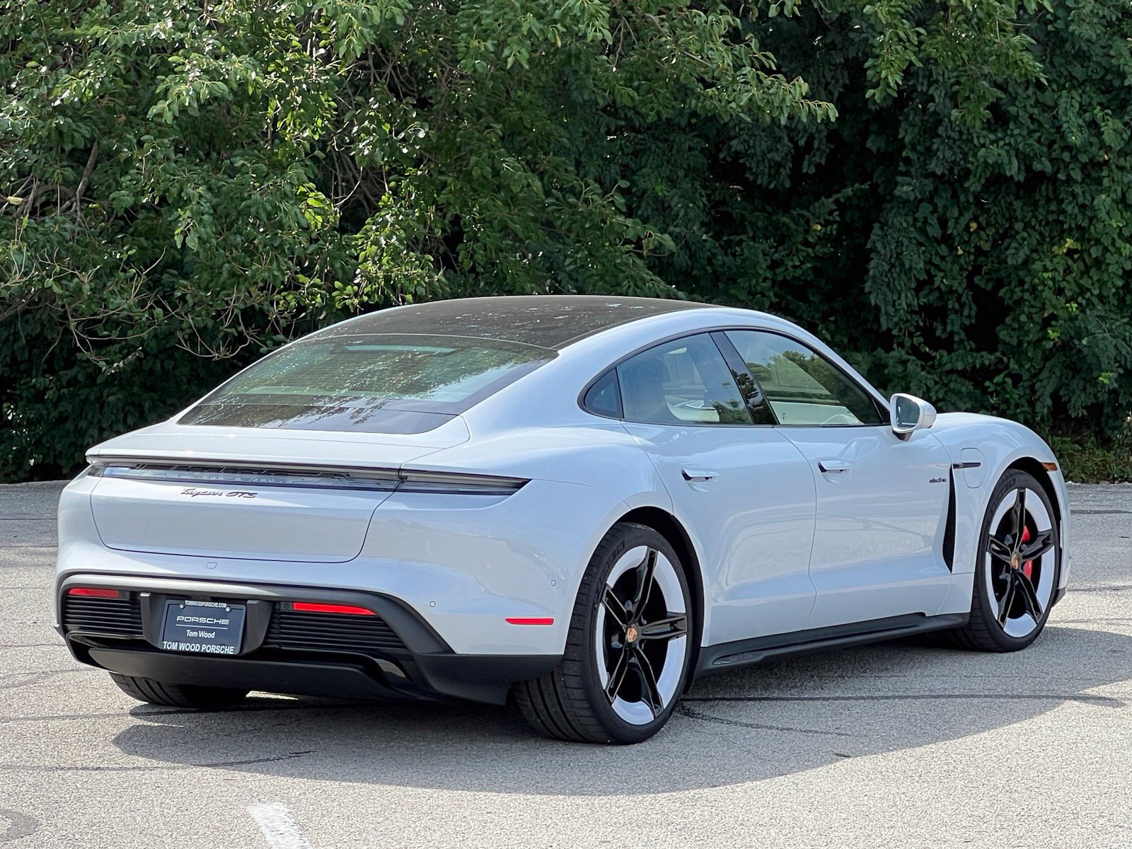 New 2026 Porsche Taycan GTS AWD/4WD image 6