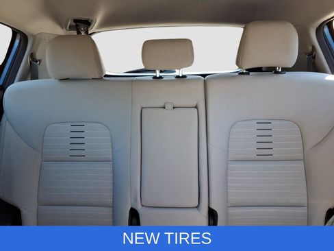 Used 2022 Kia Sportage LX w/ LX FWD Value Edition Package image 16