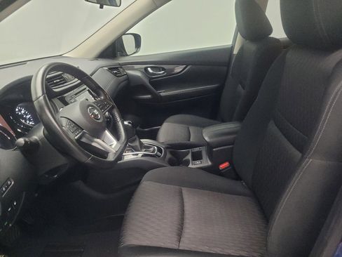 Used 2018 Nissan Rogue SV w/ Premium Package FWD image 17