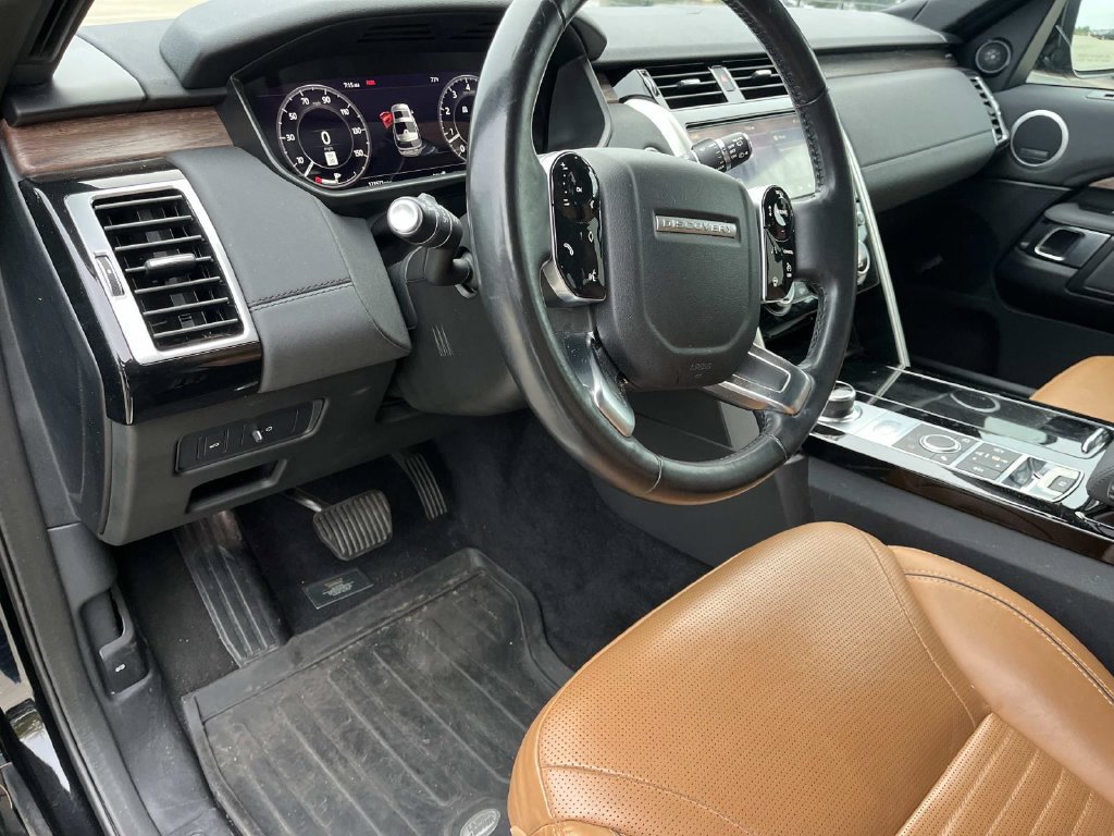 Used 2019 Land Rover Discovery HSE AWD/4WD image 11