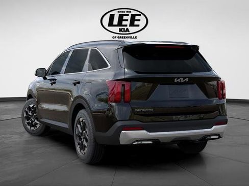 New 2026 Kia Sorento S image 5