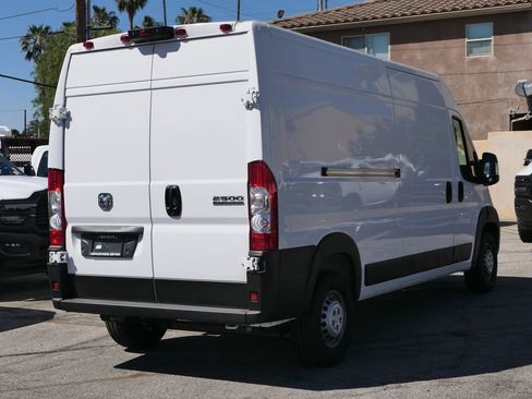 New 2024 RAM ProMaster 2500 w/ Convenience Group image 2