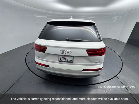 Used 2018 Audi Q7 3.0T Premium Plus w/ Premium Plus Package AWD/4WD image 4