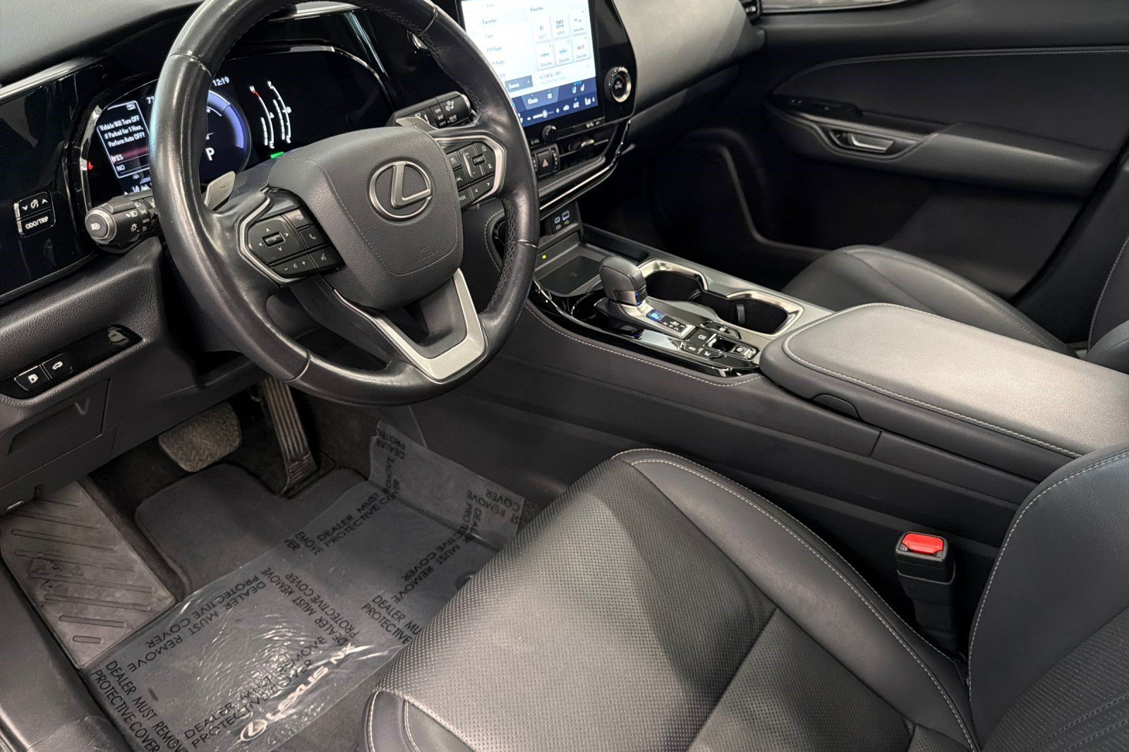 Used 2024 Lexus NX 350h AWD image 4