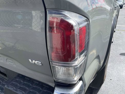 Used 2023 Toyota Tacoma TRD Off-Road AWD/4WD image 23