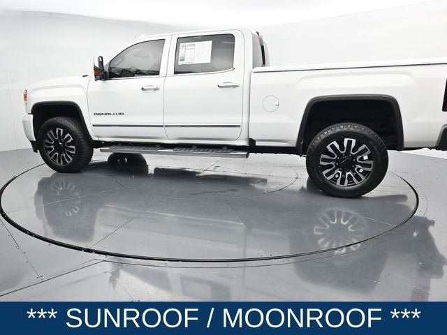 Used 2016 GMC Sierra 2500 Denali w/ Duramax Plus Package AWD/4WD image 7