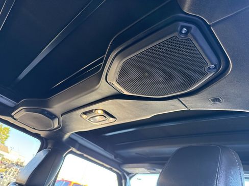 Used 2021 Jeep Wrangler Unlimited Rubicon 4xe w/ Steel Bumper Group image 38