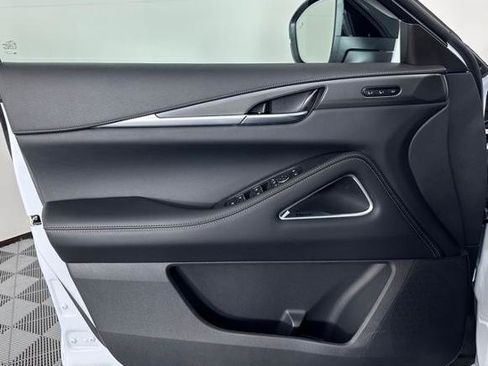Certified 2026 INFINITI QX60 Luxe w/ Family Package FWD image 13