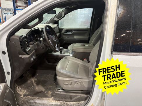Used 2025 GMC Sierra 1500 SLT w/ SLT Premium Plus Package image 6