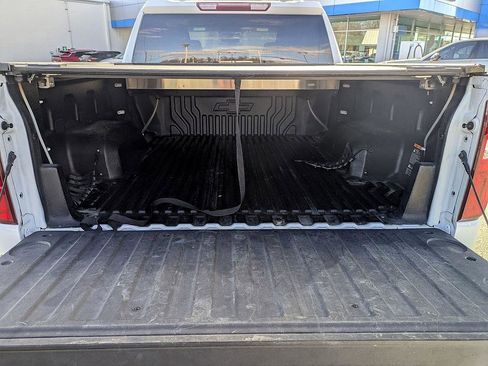 Used 2021 Chevrolet Silverado 1500 RST image 25