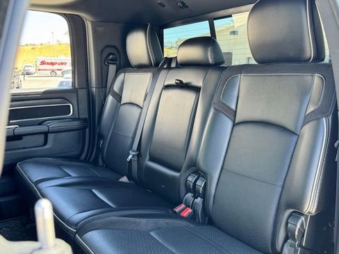 Used 2023 RAM 3500 Laramie AWD/4WD image 30