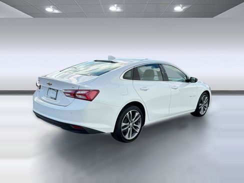 Used 2024 Chevrolet Malibu LT FWD image 8