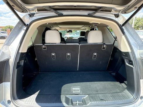 Used 2023 Honda Pilot Touring image 26