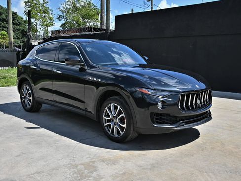 Used 2017 Maserati Levante AWD/4WD image 1