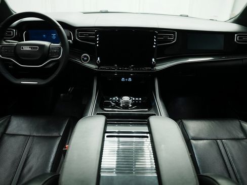 Used 2023 Jeep Wagoneer L 4WD w/ Convenience Group I image 42