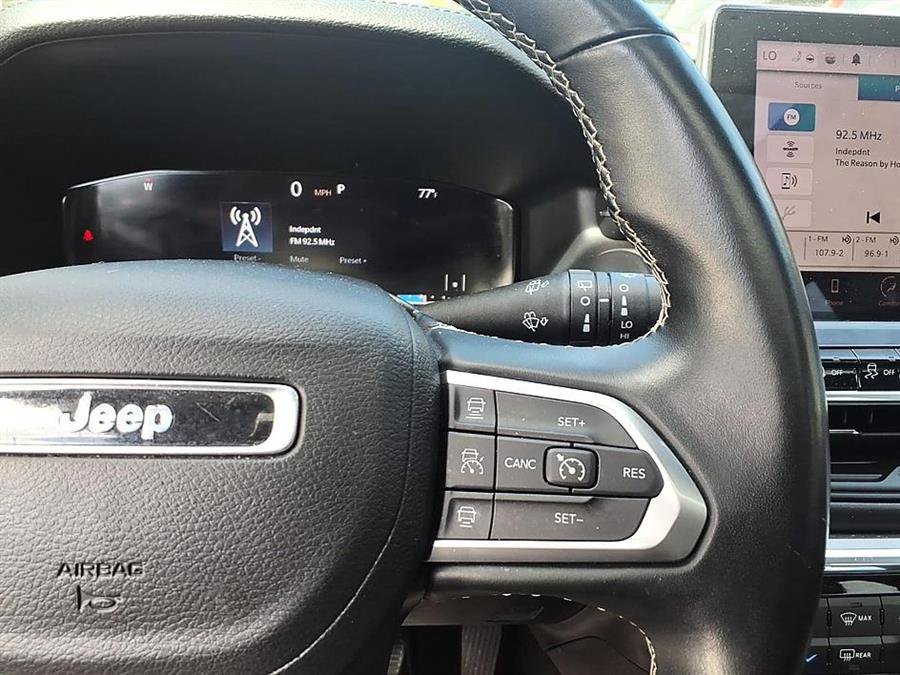 Used 2022 Jeep Compass High Altitude AWD/4WD image 28