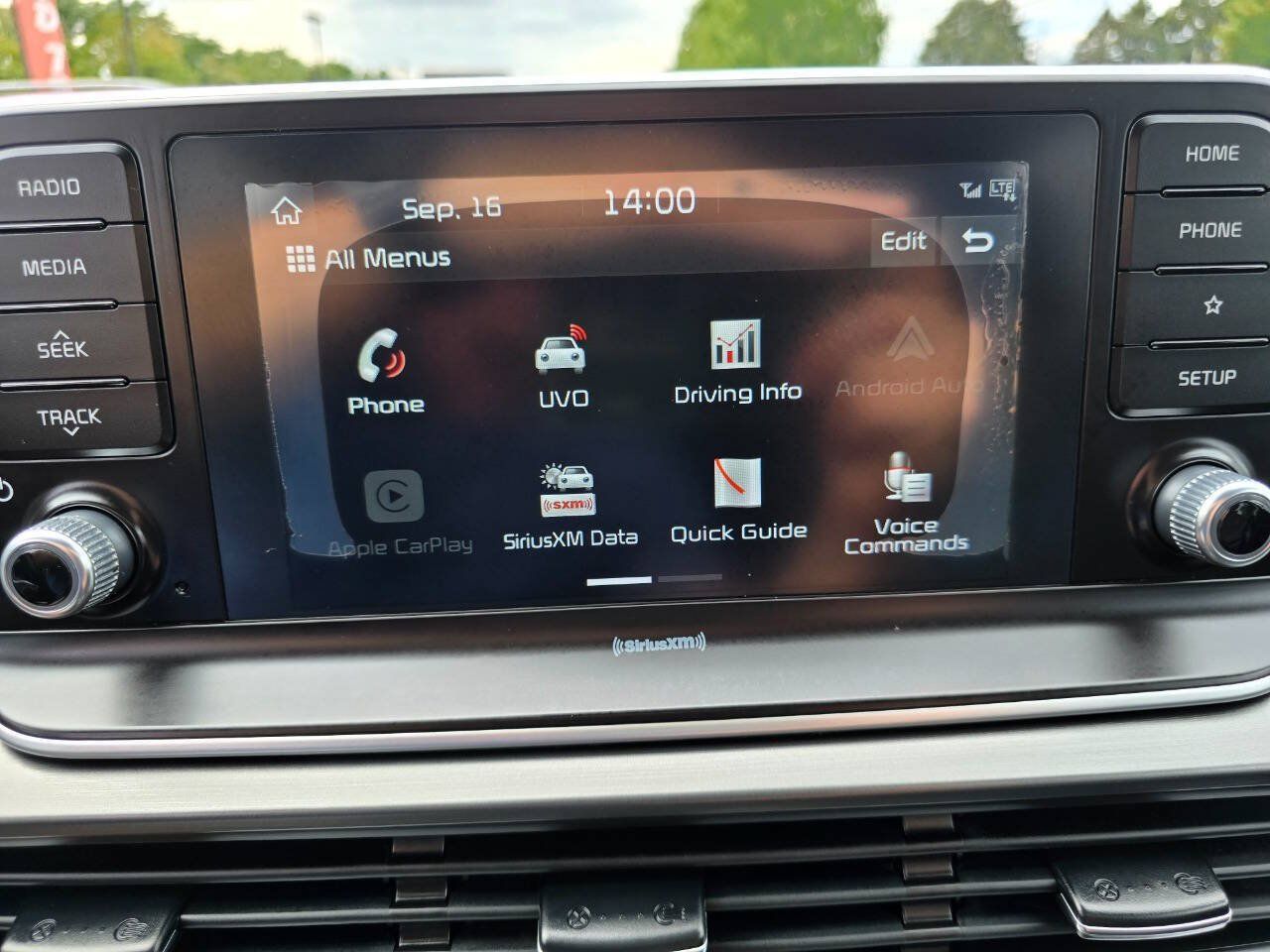 Used 2020 Kia Telluride S w/ S 8 Passenger Seating Package AWD/4WD image 22