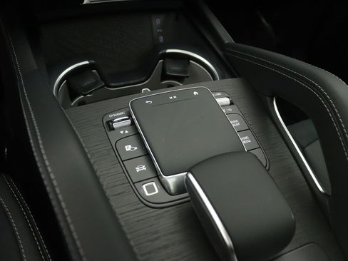 New 2026 Mercedes-Benz GLE 53 AMG 4MATIC image 6