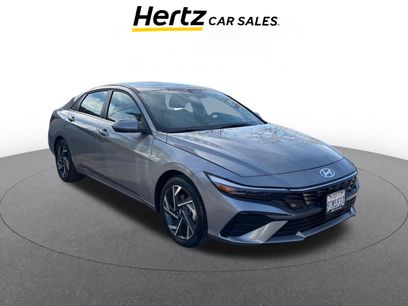Used 2025 Hyundai Elantra Limited