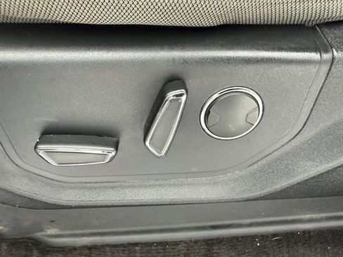 Used 2015 Ford F150 XLT w/ Equipment Group 302A Luxury image 13