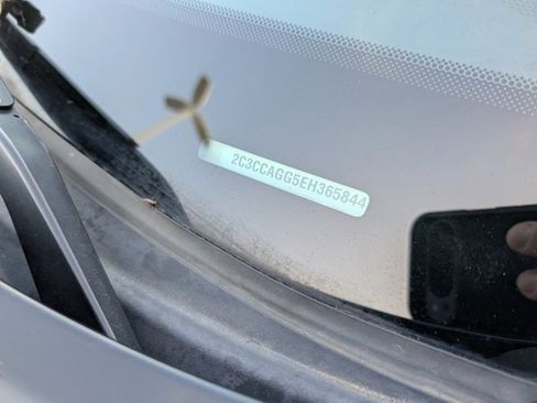 Used 2014 Chrysler 300 S image 38