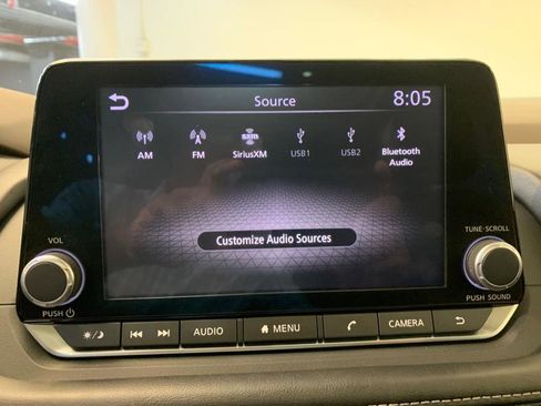 Used 2021 Nissan Rogue SV w/ Premium Package image 26