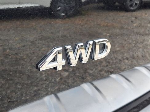 Used 2023 INFINITI QX80 Premium Select w/ Cargo Package image 39