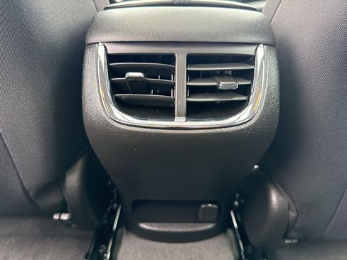 Certified 2024 Chevrolet Malibu LT FWD image 32