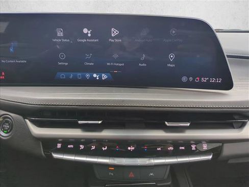 Used 2024 Cadillac XT4 Premium Luxury image 17