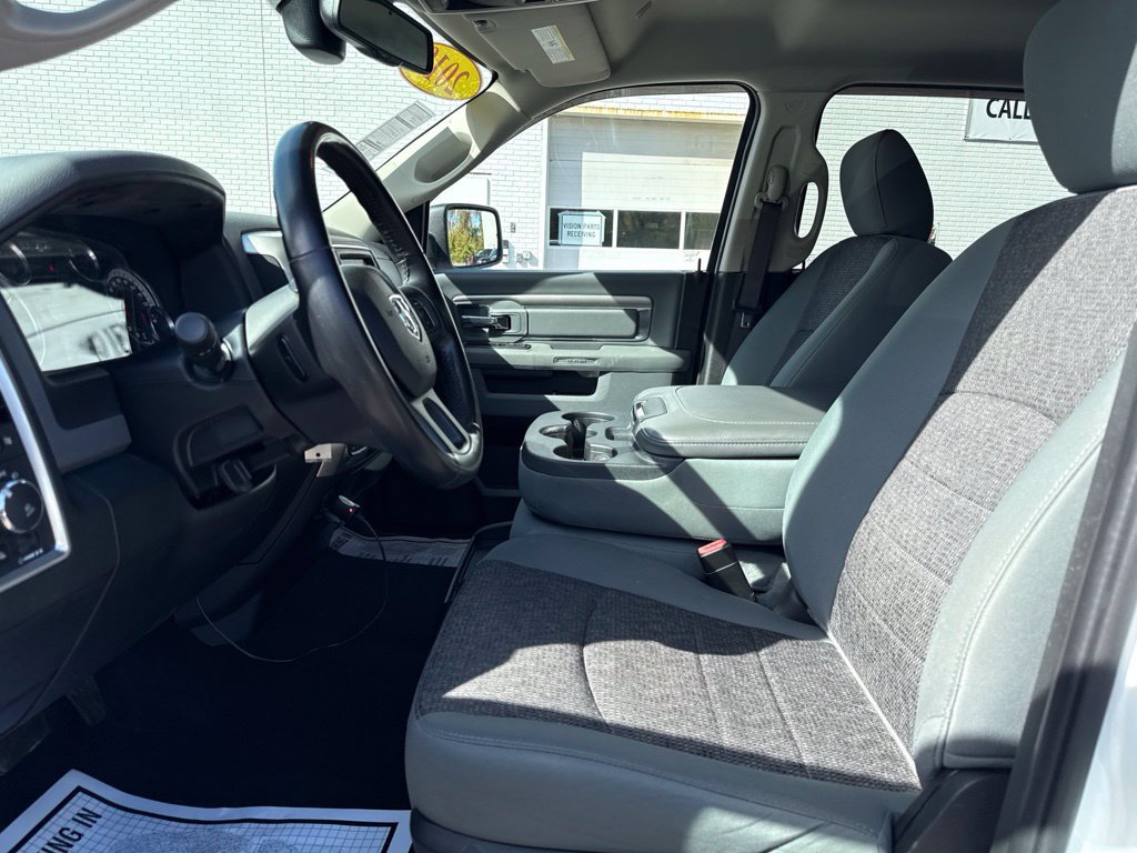 Used 2019 RAM 1500 Big Horn AWD/4WD image 9