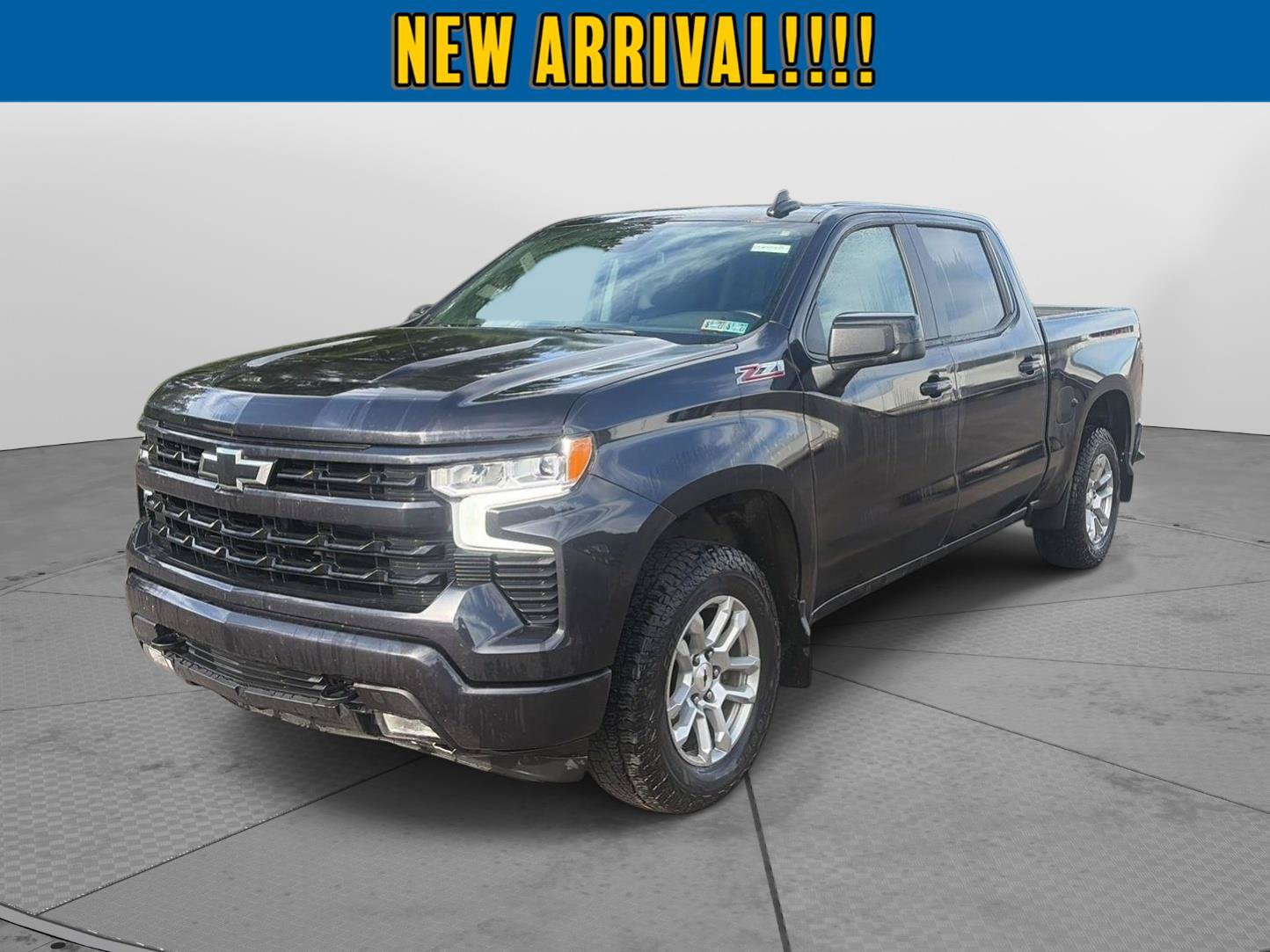 Certified 2022 Chevrolet Silverado 1500 RST w/ Z71 Off-Road Package AWD/4WD image 8