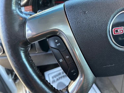 Used 2007 GMC Yukon XL SLT w/ SLT Preferred Equipment Group image 24