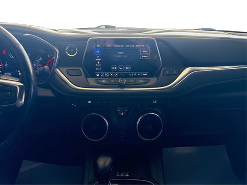 Used 2019 Chevrolet Blazer Premier w/ Sun and Wheels Package FWD image 14