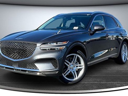 Used 2023 Genesis GV70 2.5T image 3