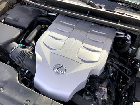 Used 2021 Lexus GX 460 Premium w/ Premium Package image 35