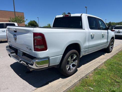 Used 2024 RAM 1500 Laramie AWD/4WD image 3